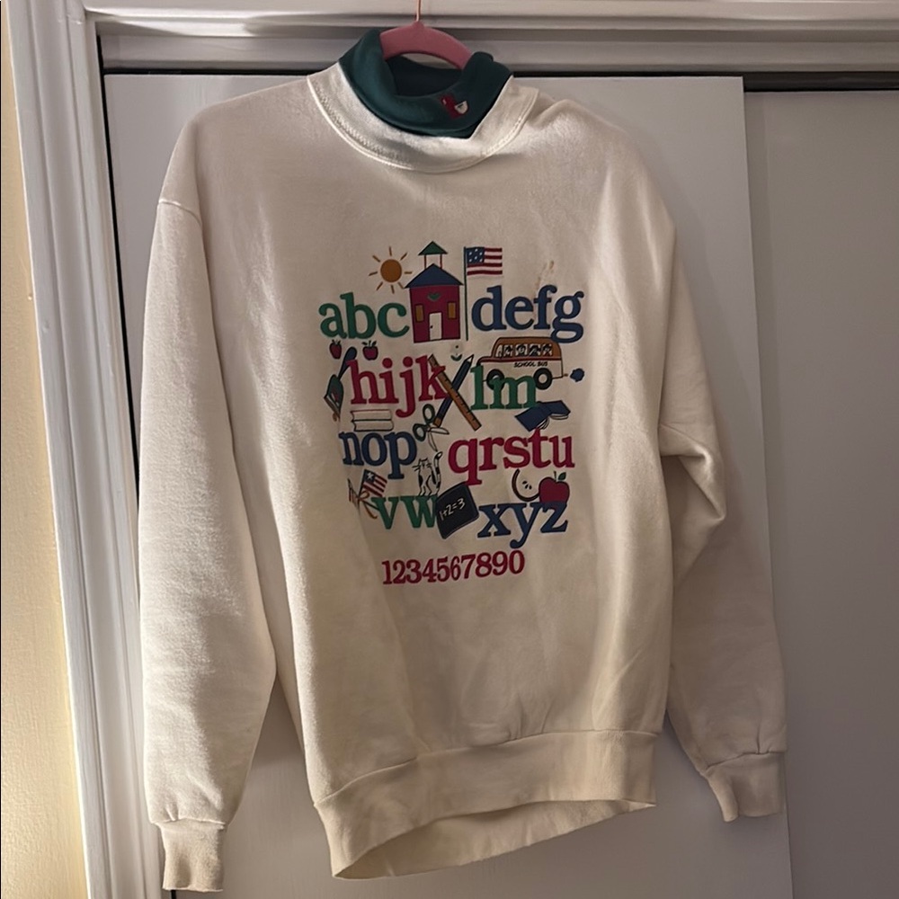 Vintage Colorful Graphic Turtleneck Sweater in White